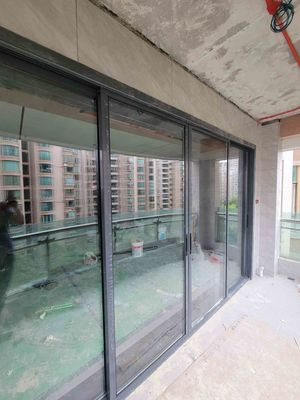 Custom Aluminium Sliding Doors Easy Installation 1.2mm / 1.4mm / 2.0mm / 2.5mm Thickness